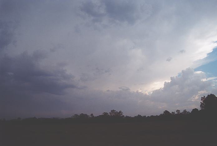 cumulonimbus thunderstorm_base : Warrell Creek, NSW   4 December 2001