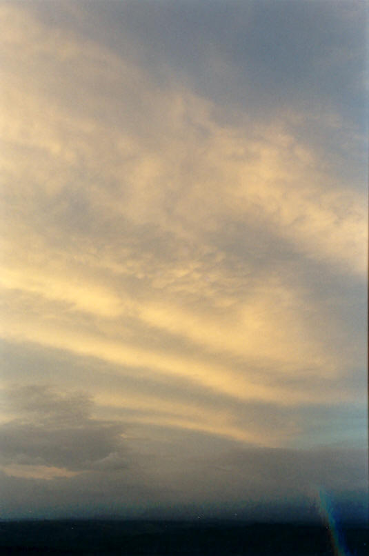 altostratus altostratus_cloud : McLeans Ridges, NSW   25 January 2002