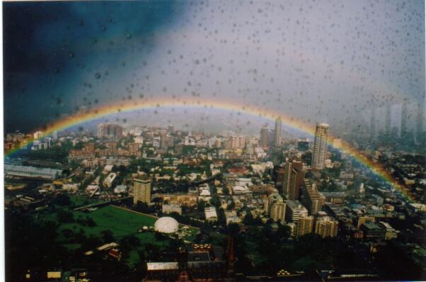 contributions received : Centrepoint Tower, Sydney, NSW<BR>Photo by Mario Orazem   8 February 2002