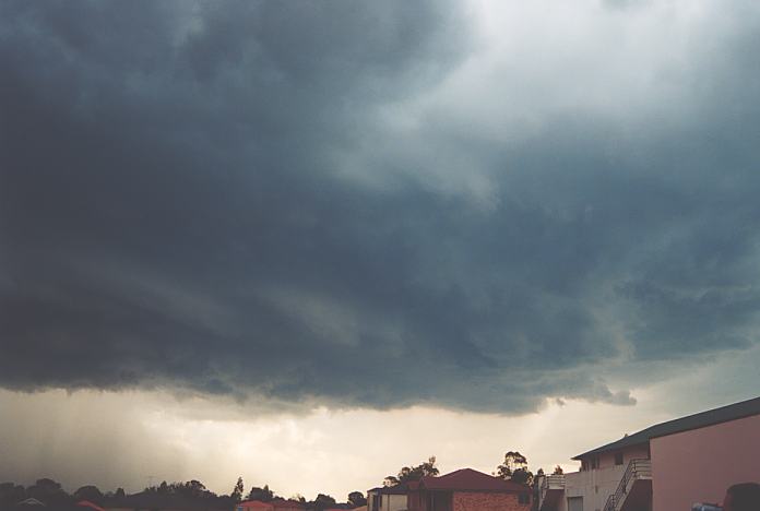 cumulonimbus thunderstorm_base : Liverpool, NSW   16 February 2002