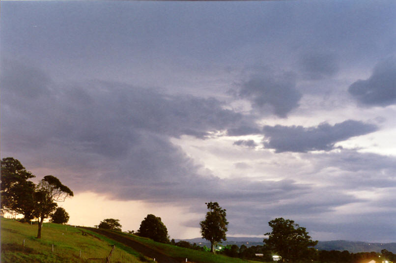 cumulonimbus thunderstorm_base : McLeans Ridges, NSW   26 March 2002