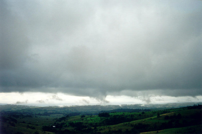 stratus stratus_cloud : McLeans Ridges, NSW   5 May 2002
