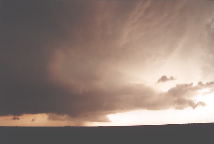 wallcloud thunderstorm_wall_cloud : SE of Spearman, Texas, USA   23 May 2002