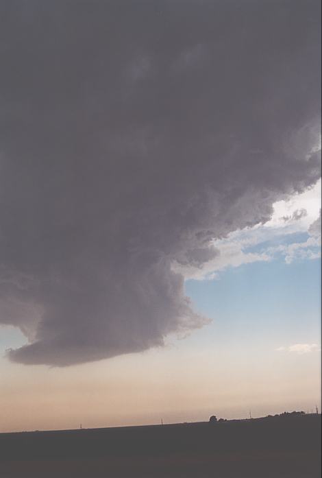 wallcloud thunderstorm_wall_cloud : near Hart, Texas, USA   4 June 2002