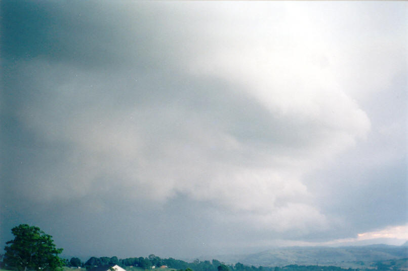 shelfcloud shelf_cloud : McLeans Ridges, NSW   16 June 2002