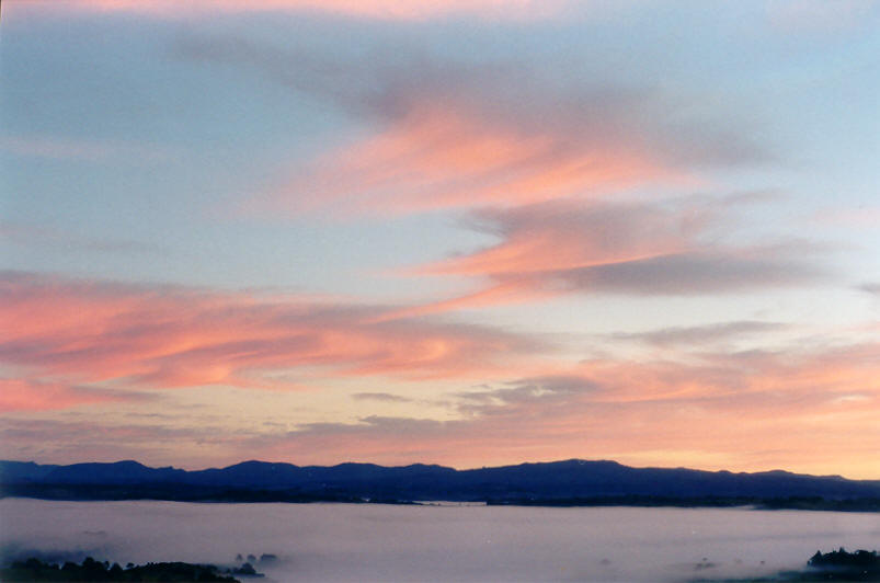 sunrise sunrise_pictures : McLeans Ridges, NSW   21 June 2002