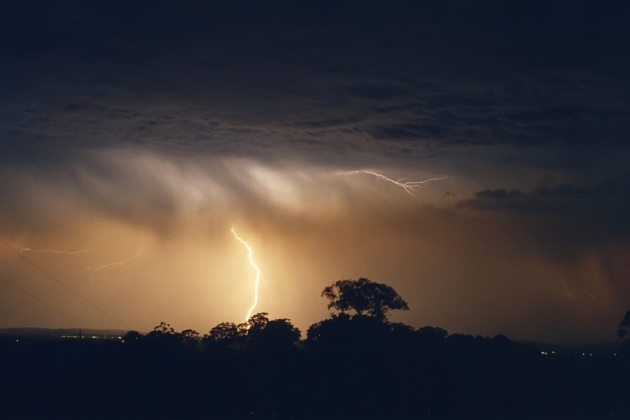 lightning lightning_bolts : Tregeagle, NSW   10 November 2002