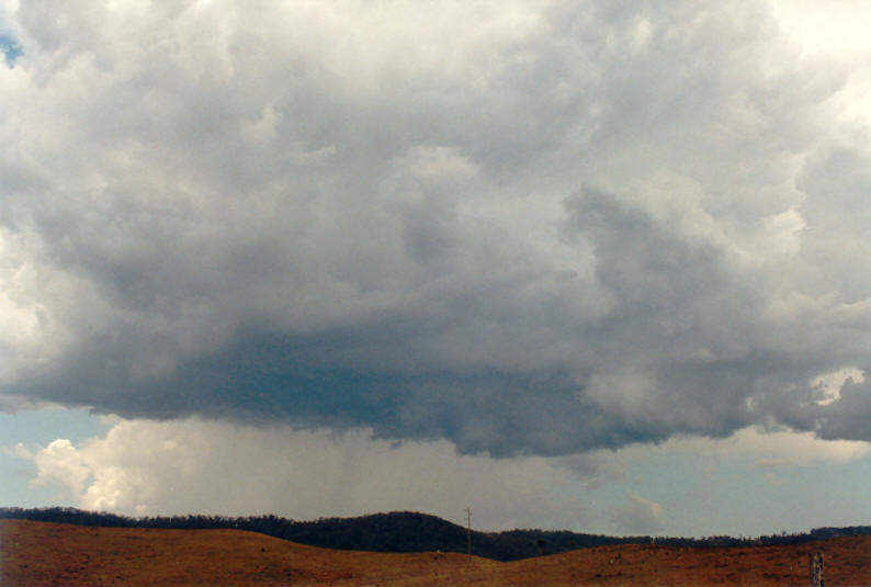 cumulonimbus thunderstorm_base : NW of Lismore, NSW   15 December 2002