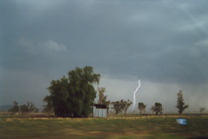 cumulonimbus thunderstorm_base : N of Gunnedah, NSW   23 December 2002