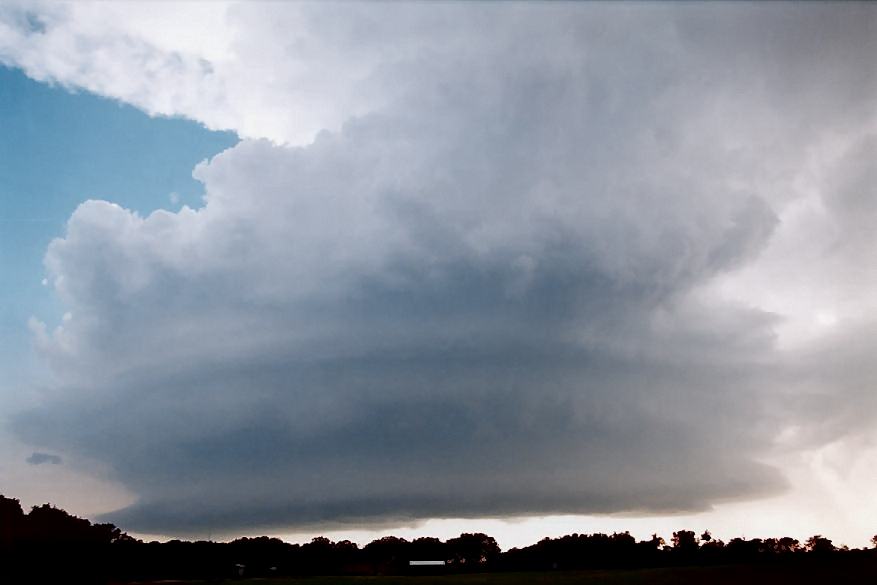 wallcloud thunderstorm_wall_cloud : Newcastle, Texas, USA   12 June 2003