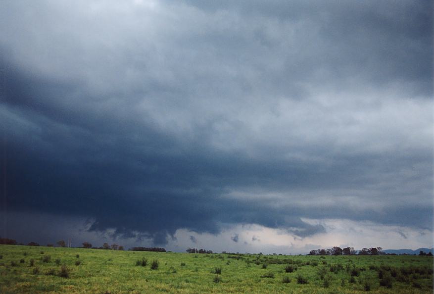 cumulonimbus thunderstorm_base : Richmond, NSW   25 October 2003