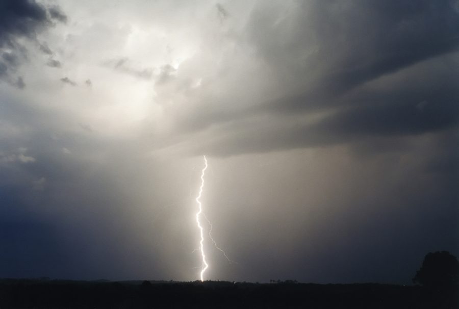 lightning lightning_bolts : Casino, NSW   25 October 2003
