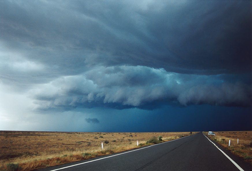 cumulonimbus thunderstorm_base : N of Hay, NSW   2 December 2003