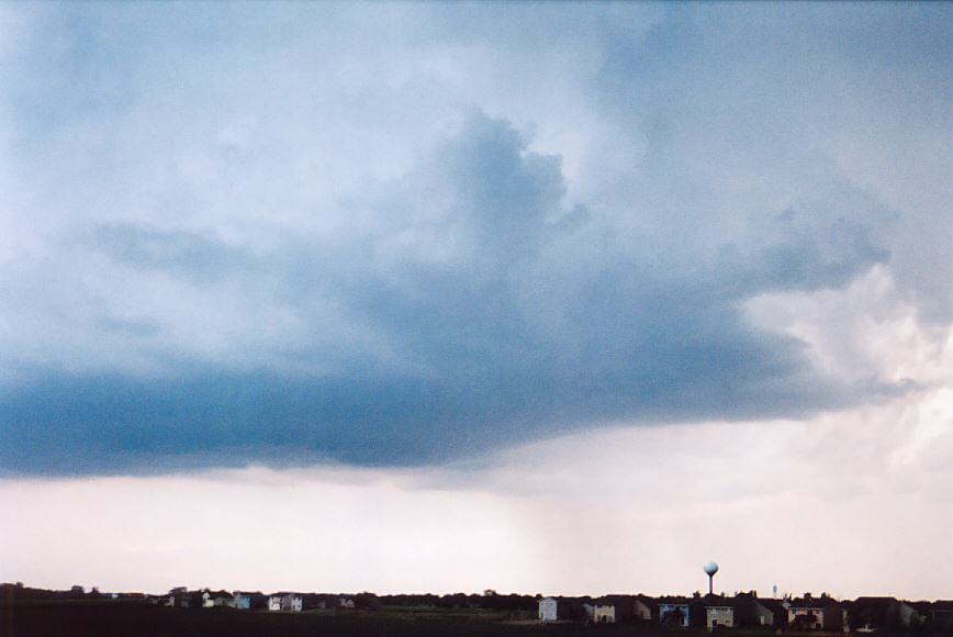 cumulonimbus thunderstorm_base : NW of Sioux City, South Dakota, USA   9 May 2004