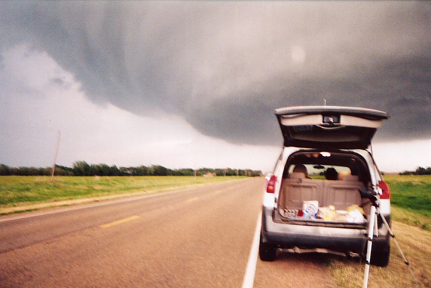 cumulonimbus thunderstorm_base : NW of Anthony, Kansas, USA   12 May 2004