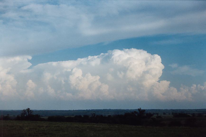 altostratus altostratus_cloud : N of Topeka, Kansas, USA   24 May 2004