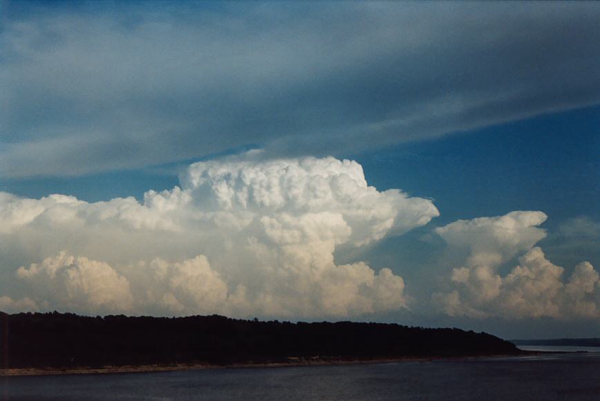 cumulonimbus supercell_thunderstorm : near Randolph, Kansas, USA   24 May 2004