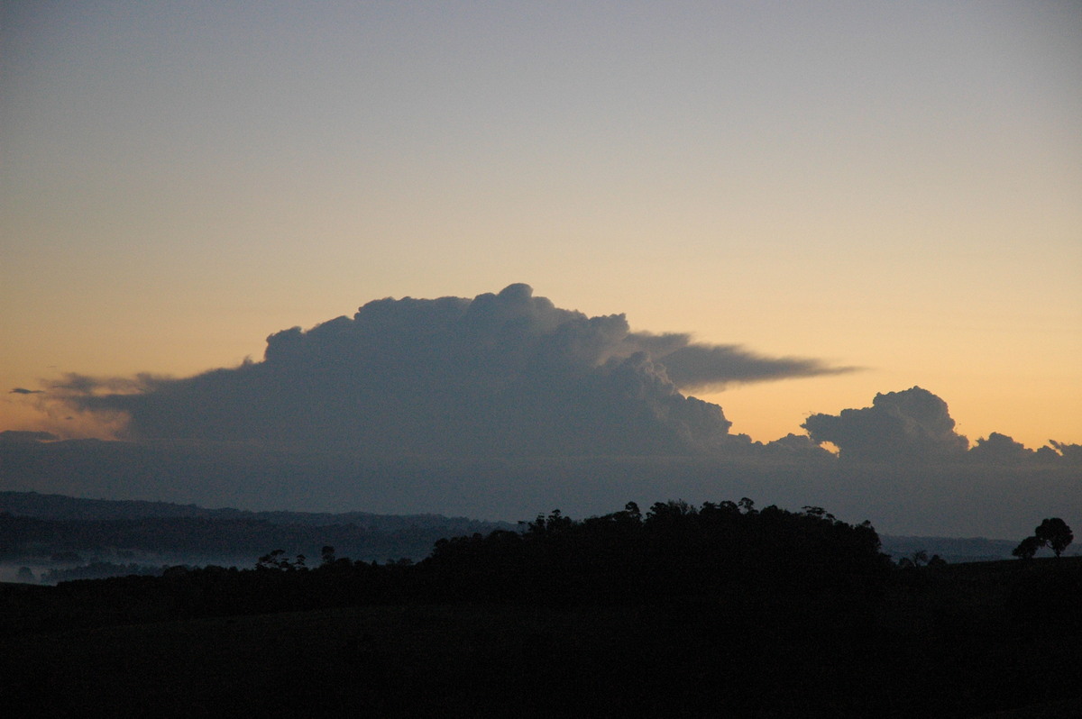 sunrise sunrise_pictures : McLeans Ridges, NSW   15 July 2004