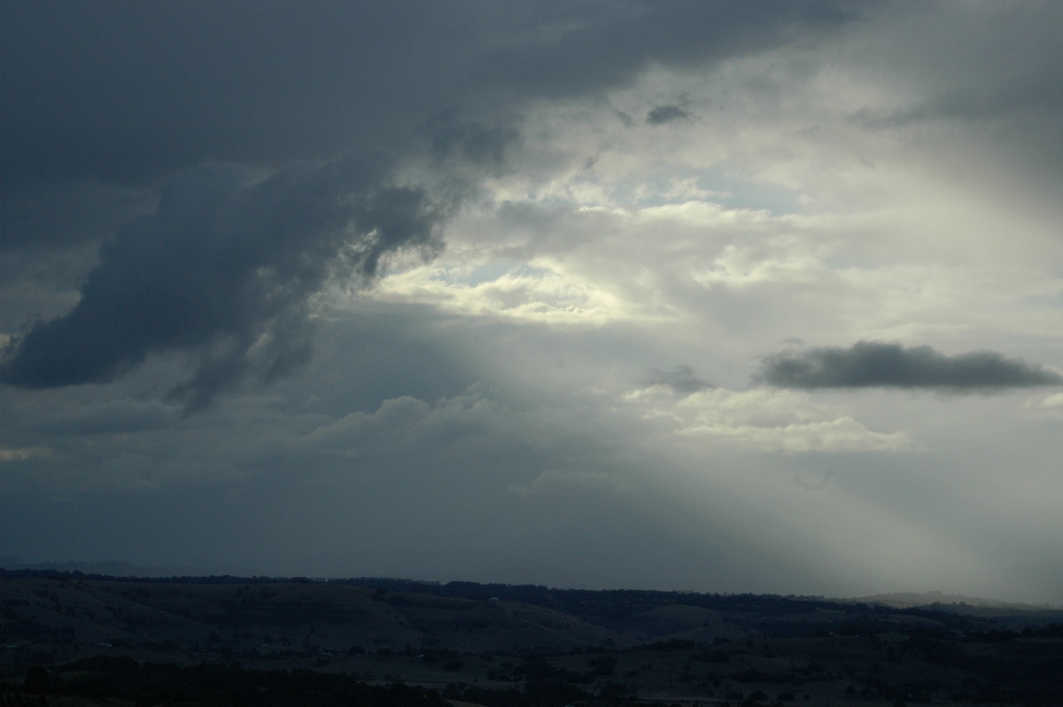 halosundog halo_sundog_crepuscular_rays : McLeans Ridges, NSW   17 August 2004