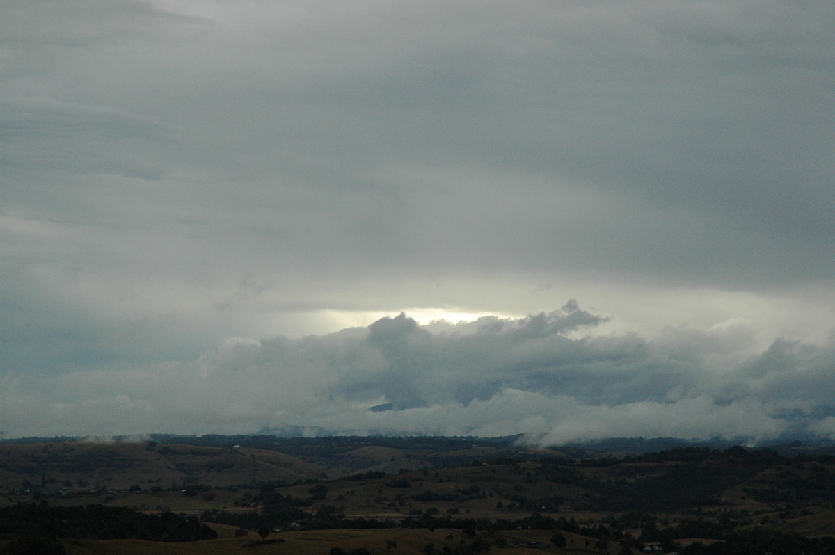 stratus stratus_cloud : McLeans Ridges, NSW   9 September 2004