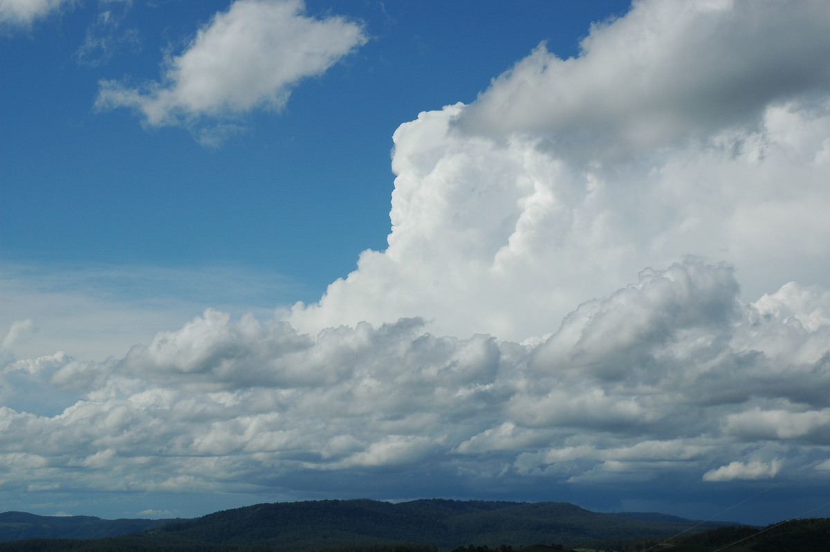 thunderstorm cumulonimbus_incus : Mallanganee NSW   9 November 2004