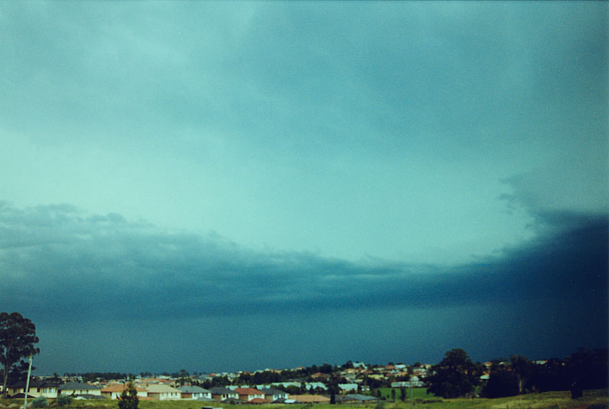 cumulonimbus supercell_thunderstorm : Parklea, NSW   2 February 2005