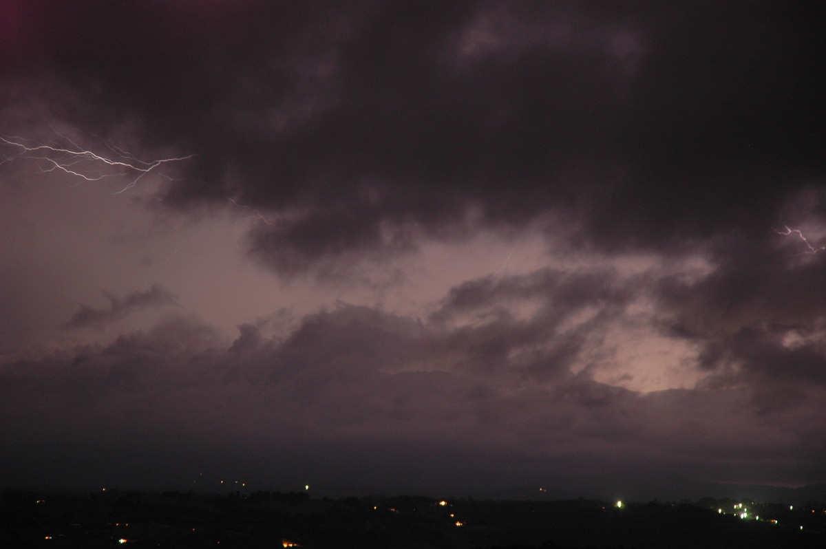 lightning lightning_bolts : McLeans Ridges, NSW   2 February 2005