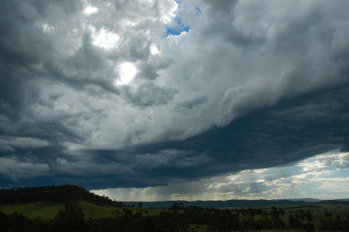 cumulonimbus thunderstorm_base : near Tabulam, NSW   10 March 2005