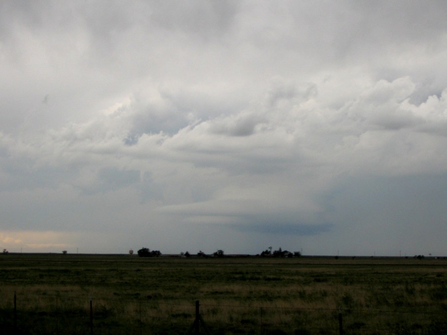 wallcloud thunderstorm_wall_cloud : Mosquero, New Mexico, USA   25 May 2005