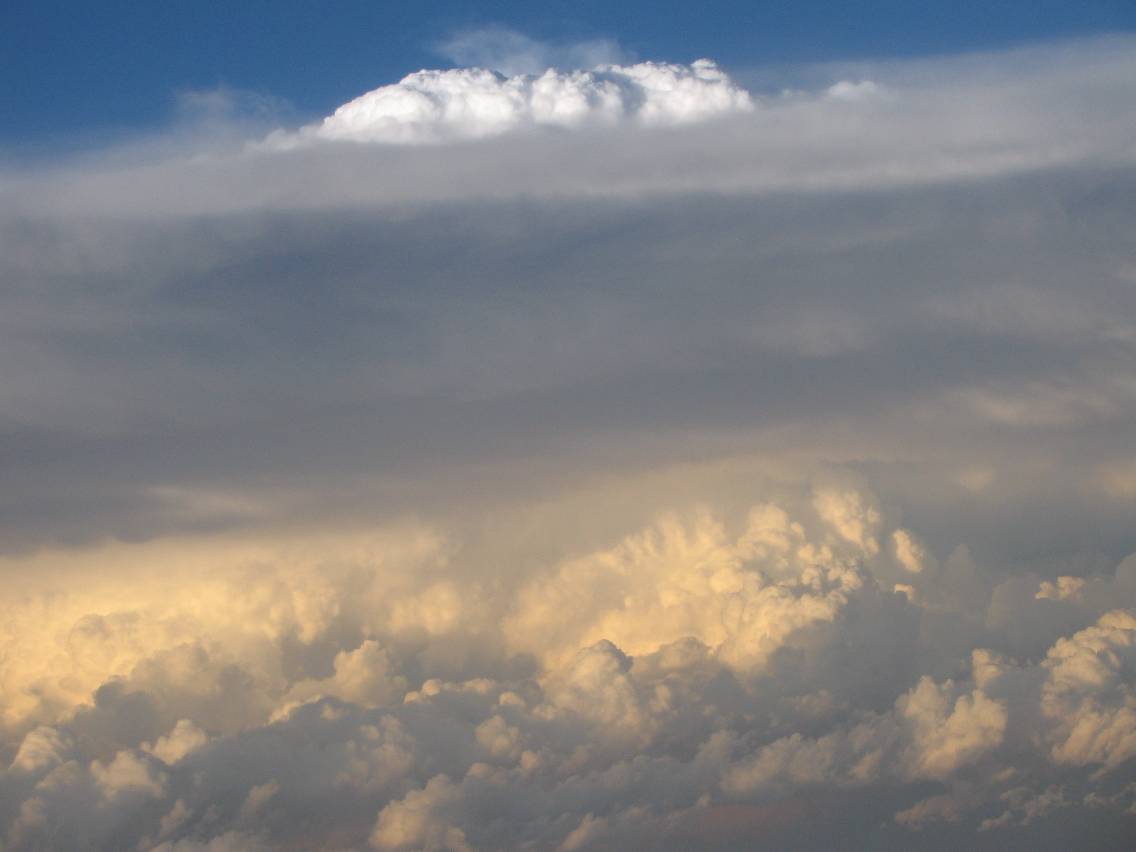 cumulonimbus supercell_thunderstorm : above W Texas, USA   9 June 2005