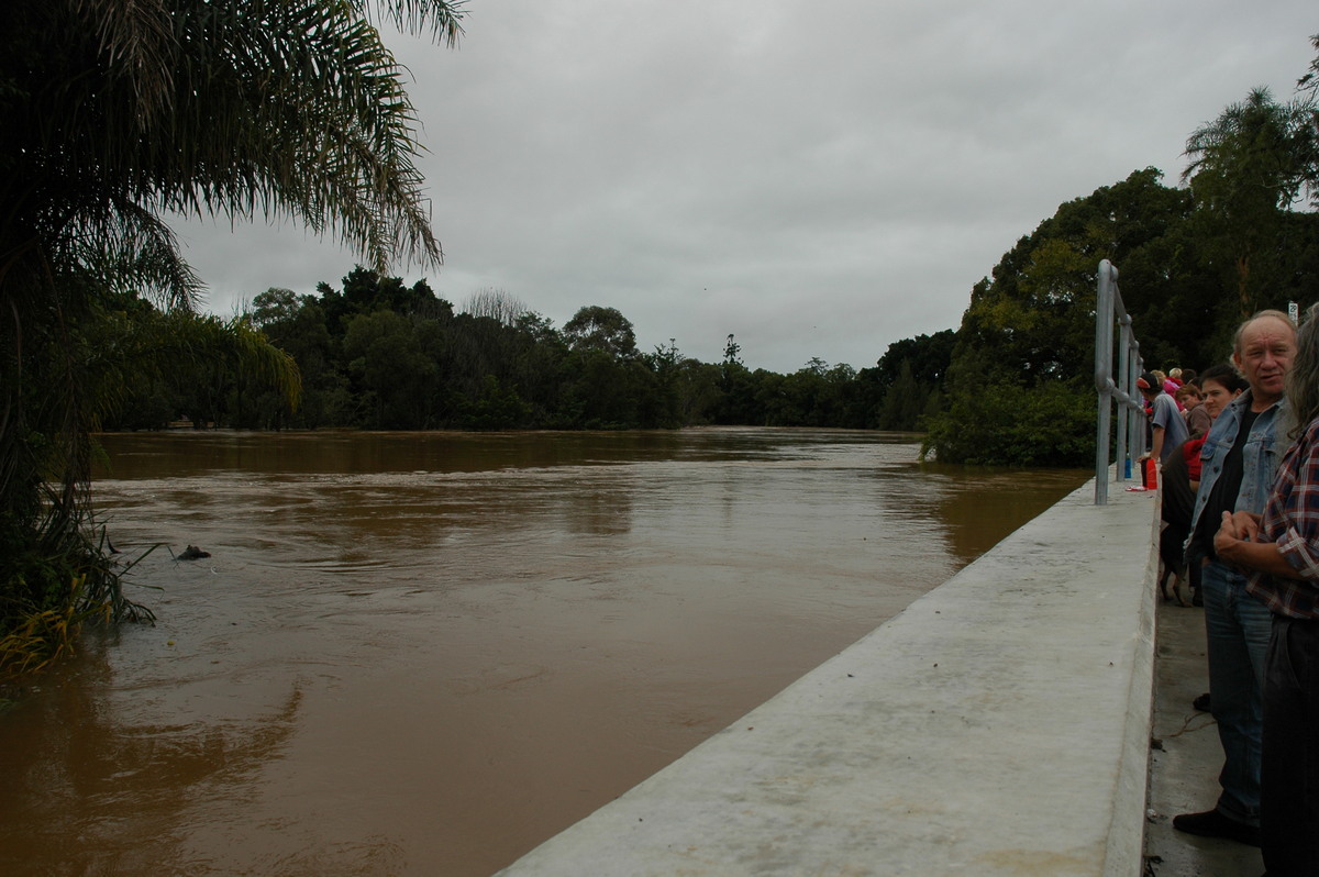 flashflooding flood_pictures : Lismore, NSW   30 June 2005