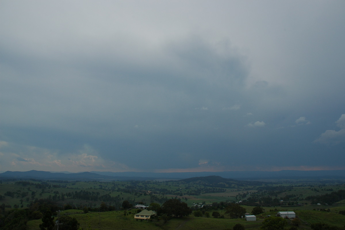 cumulonimbus thunderstorm_base : Mallanganee NSW   24 October 2005