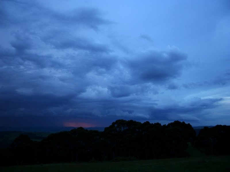 cumulonimbus thunderstorm_base : Mt Lambie, NSW   22 November 2005