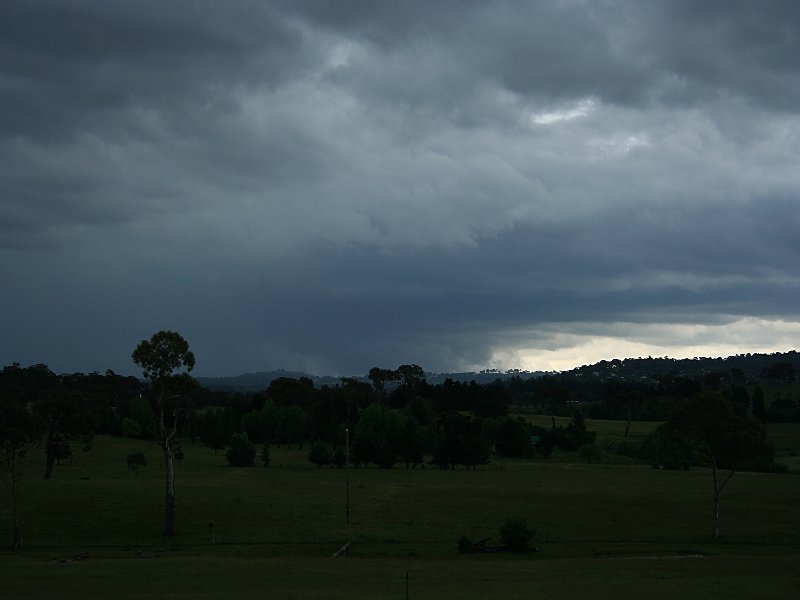 wallcloud thunderstorm_wall_cloud : Armidale, NSW   27 November 2005
