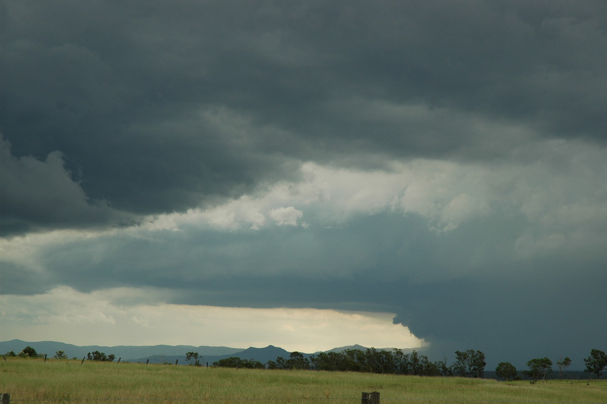 cumulonimbus thunderstorm_base : W of Brisbane, QLD   27 November 2005