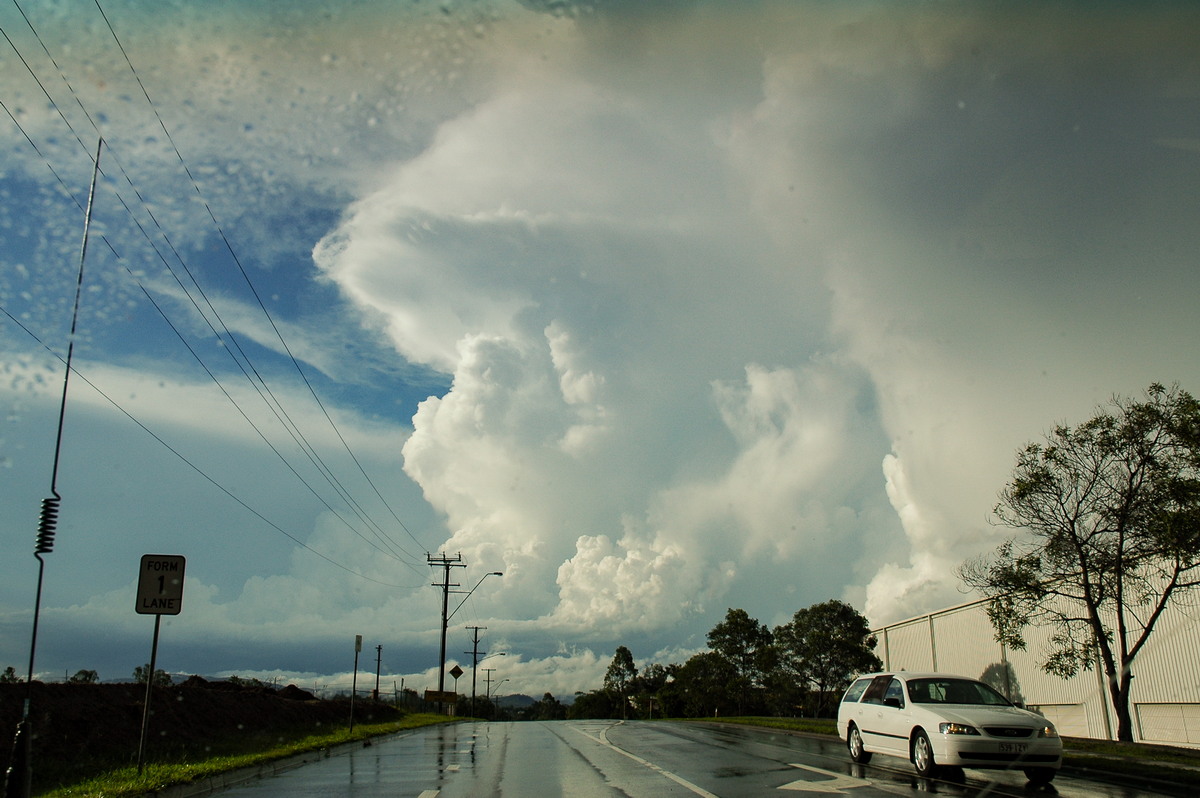 cumulonimbus supercell_thunderstorm : Brisbane, QLD   27 November 2005