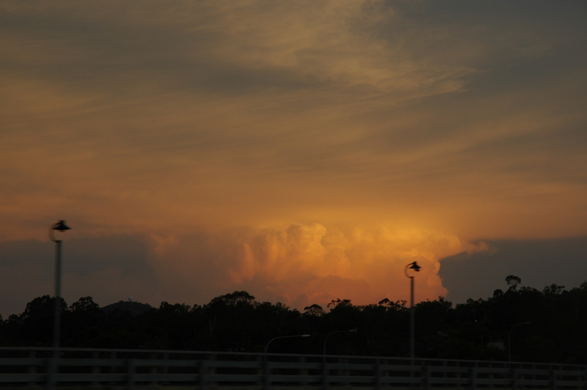 cumulonimbus supercell_thunderstorm : S of Brisbane, QLD   27 November 2005