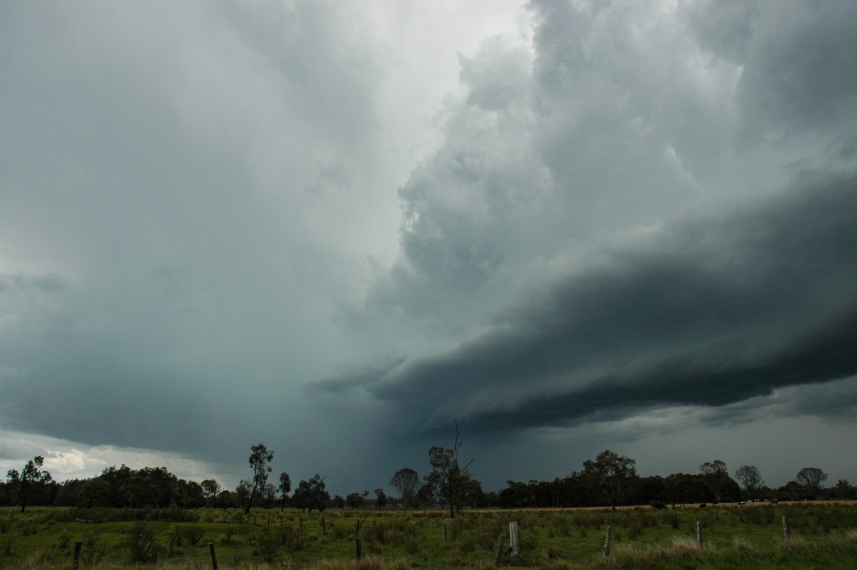 shelfcloud shelf_cloud : S of Lismore, NSW   1 December 2005