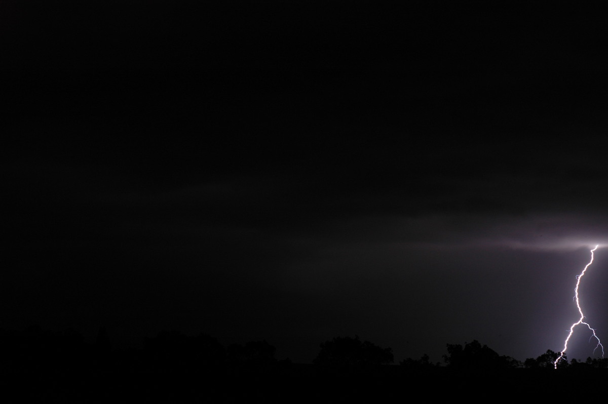 lightning lightning_bolts : near Kyogle, NSW   1 December 2005