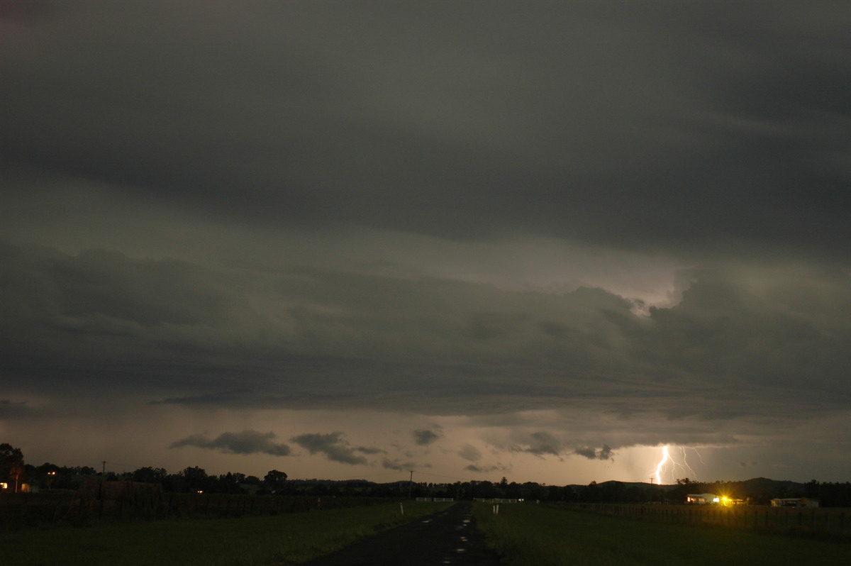 lightning lightning_bolts : near Casino, NSW   13 December 2005