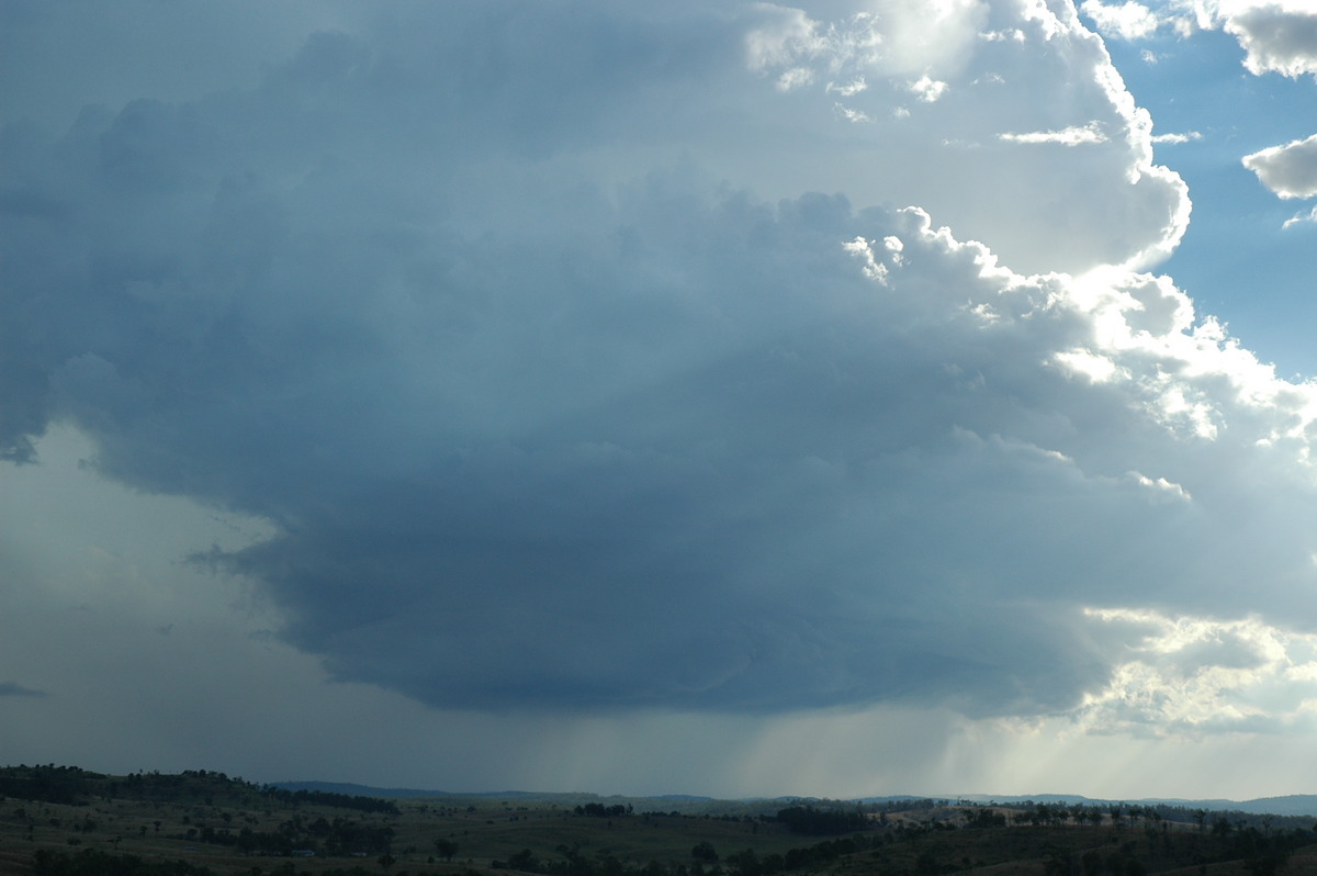 cumulonimbus thunderstorm_base : near Yarraman, QLD   26 December 2005