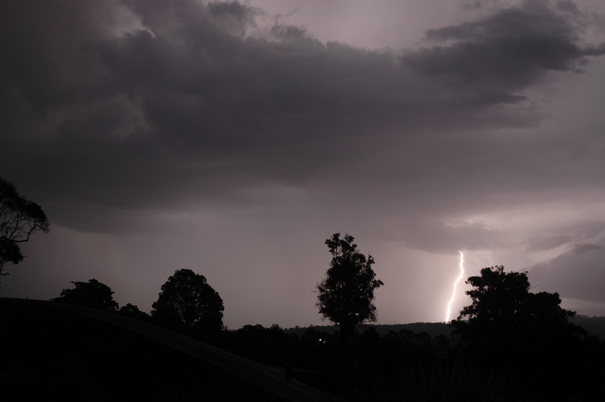 lightning lightning_bolts : McLeans Ridges, NSW   3 January 2006