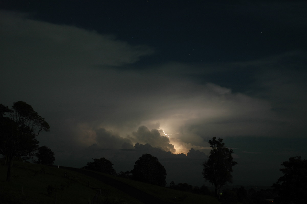 lightning lightning_bolts : McLeans Ridges, NSW   12 January 2006