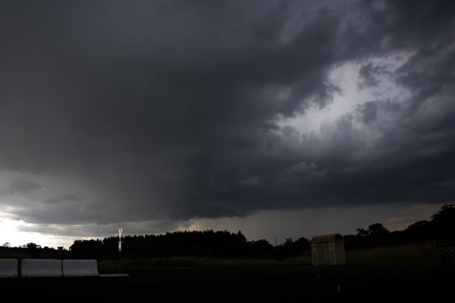 cumulonimbus thunderstorm_base : near Portland, NSW   27 January 2006
