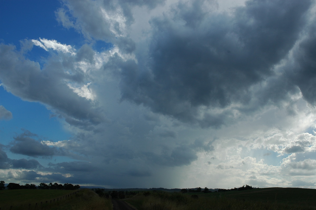 cumulonimbus thunderstorm_base : near Kyogle, NSW   21 April 2006