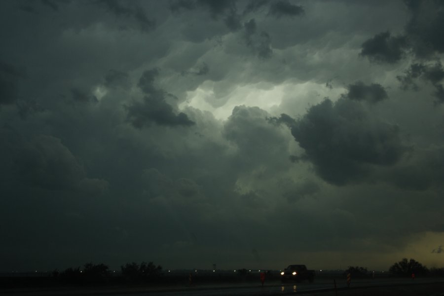 cumulonimbus thunderstorm_base : Del Rio, Texas, USA   14 May 2006