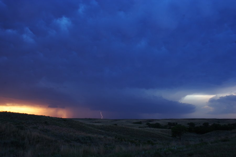 lightning lightning_bolts : N of Woodward, Oklahoma, USA   25 May 2006