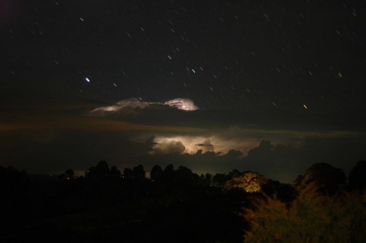 lightning lightning_bolts : McLeans Ridges, NSW   27 May 2006