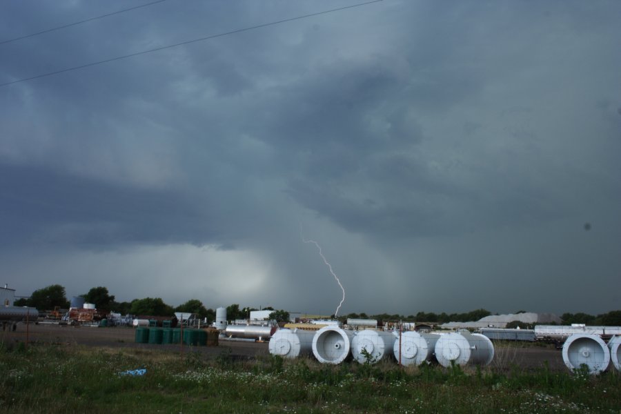 cumulonimbus thunderstorm_base : near Sayre, Oklahoma, USA   30 May 2006