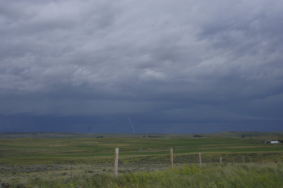 lightning lightning_bolts : NW of Newcastle, Wyoming, USA   9 June 2006